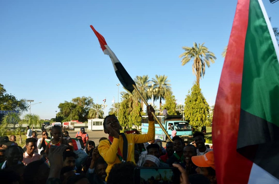 408eeffa-74b9-41db-9818-fdbc0c21e7a3