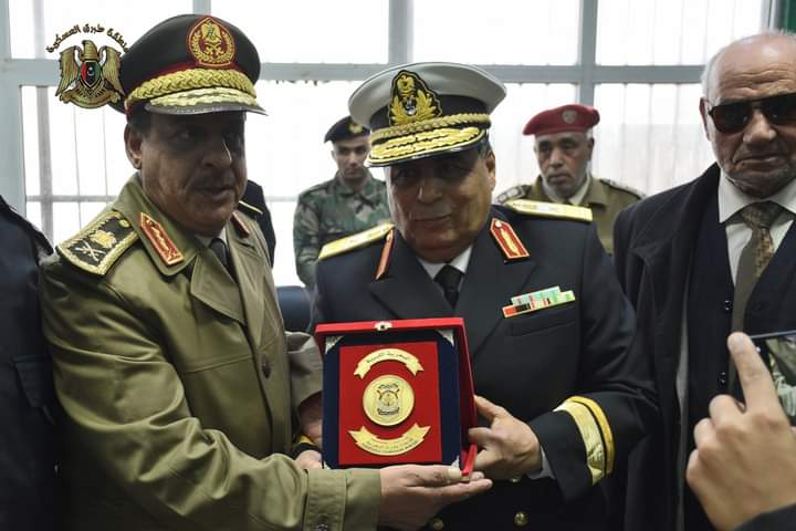 f1f07e56-8bb8-4ca1-9222-1b2fe0a8d47d