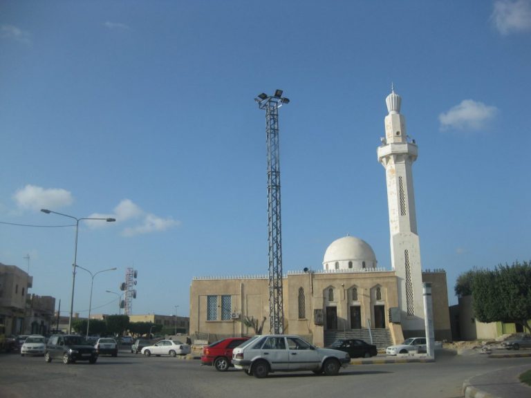 img-4016141501-1200x900