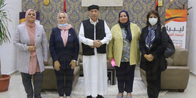 رئيس-مجلس-النواب-يلتقي-رئيسة-وأعضاء-الإتحاد-النسائي-العام-في-ليبيا-3
