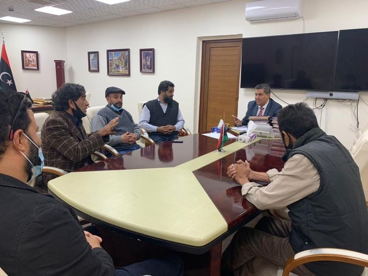 0f026581-a92a-4b66-b21d-16120ffcc529