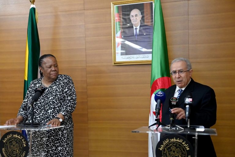 82a018f7-817a-4fcd-9c67-d2e3d99e0d5e