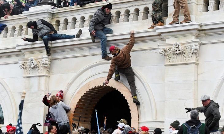 اقتحام-الكونغرس-1-730x438-1-730x438