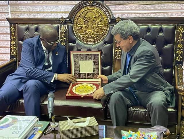 282563006_376280477896311_179503457704094923_n