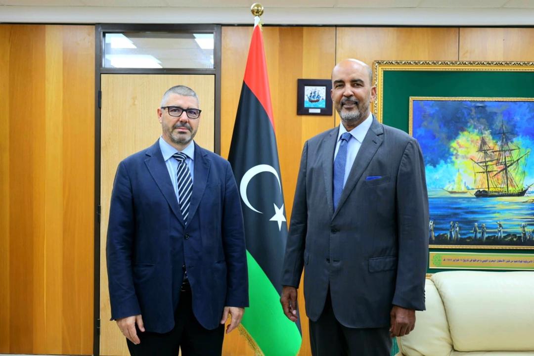 369615ee-5545-4235-bb40-d02e5205199d