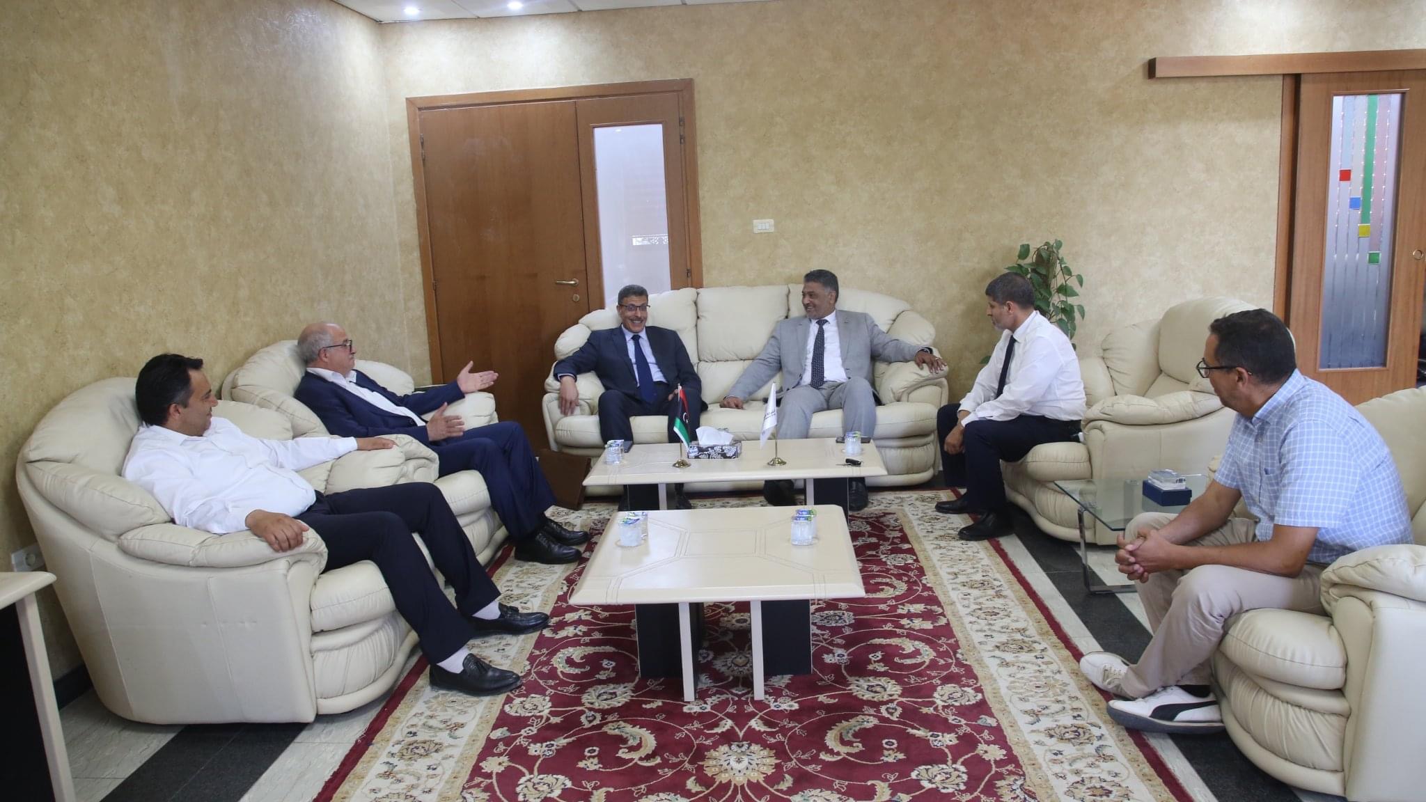 B66A8DED-5A8A-43D3-A8F0-37E1A8F50F1F