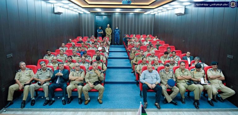 3B808709-057D-45E6-BA3D-D3A8C7600FAC