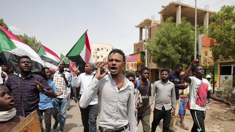 5851cc4d-d2a0-4baf-8e1c-e6285dc56e79