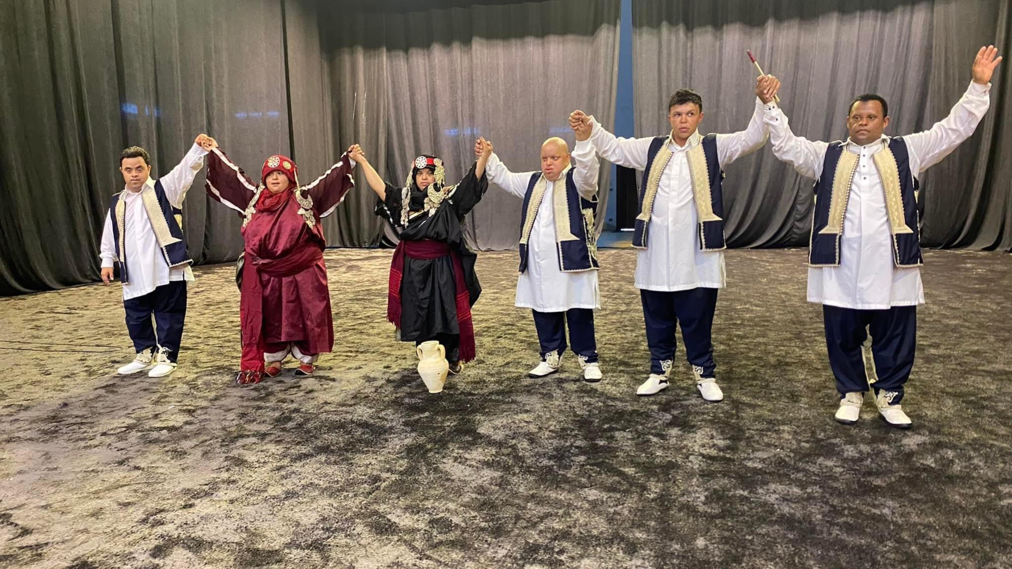 4FD6FE0E-07C4-4480-86AA-8554D66433ED