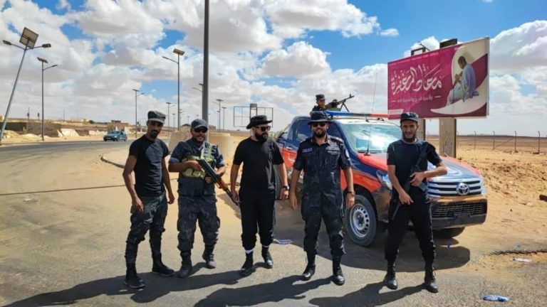 BAAF4D0D-0F83-4843-BC25-D2E62B8FADAE