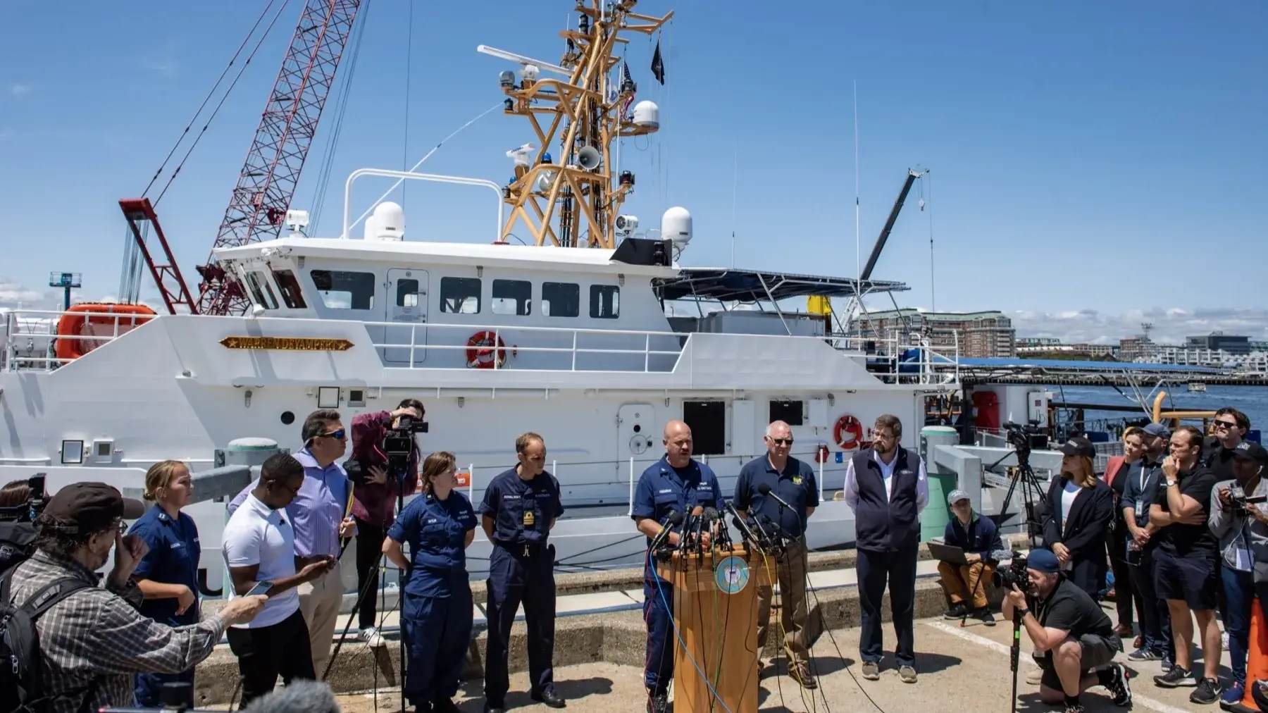 آخر-مستجدات-البحث-عن-الغواصة-إمدادات-الهواء-ستنفد-بحلول-الصباح-1687379888305_highres