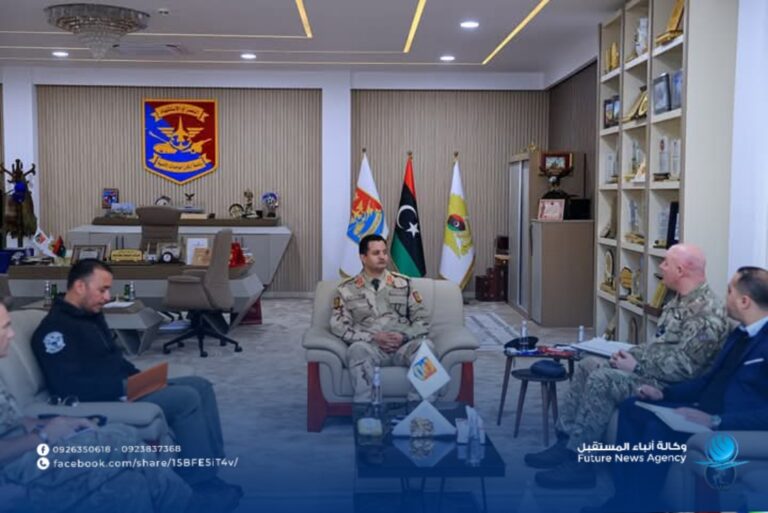 Picsart_25-02-04_16-42-24-677