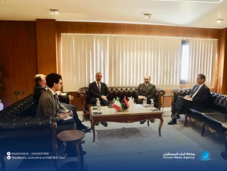 Picsart_25-02-13_20-06-55-950