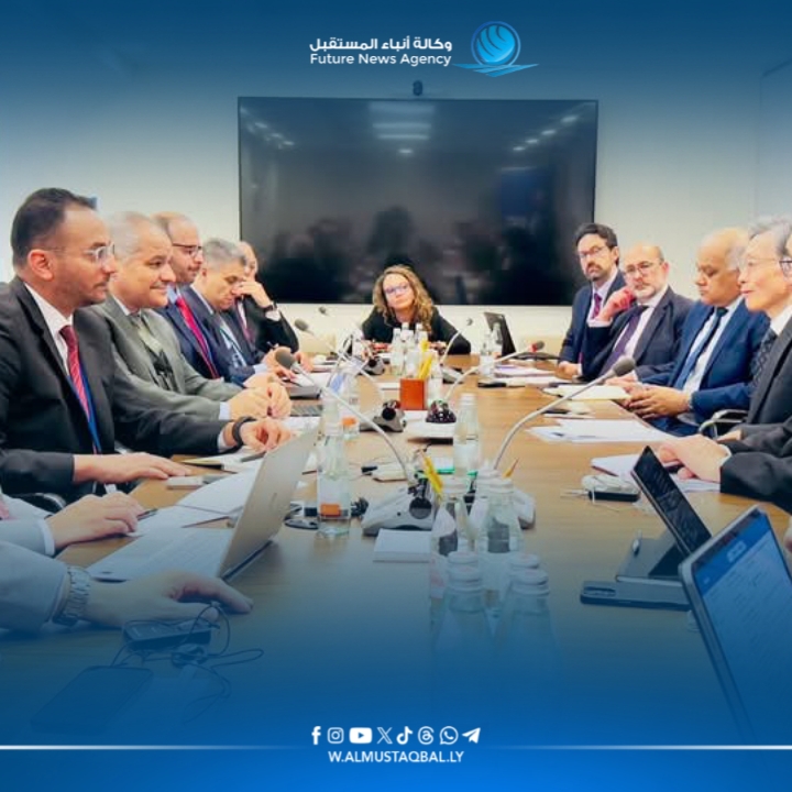 Picsart_25-04-22_19-04-36-254